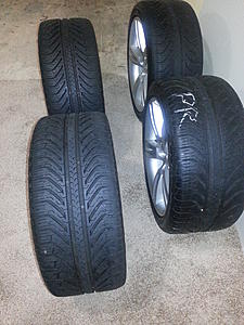 4 2008 Jaguar XK OEM Jupiter 19" Wheels-08-xkr-tire-06.jpg