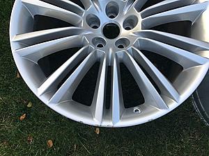 a set of 4 - 20" Kasuga wheels...came off of an XJL Supercharged 00-img_6590.jpg