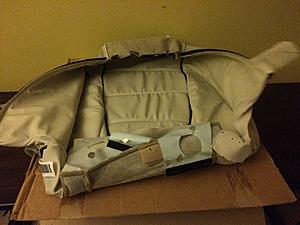 Jaguar OEM XJ8 leather seats Ivory with Navy Piping (New in Boxes)-img_0243%5B1%5D.jpg