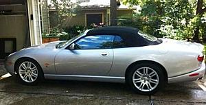 2005 XKR-jag-side.jpg