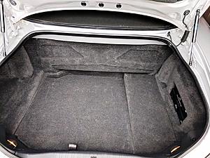 2005 XKR-2005-jag-trunk.jpg