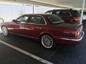 2007 Jaguar XJR-dd4a6129-5511-4153-8689-cae97ceb9799.jpeg