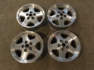 Set of 4 16" 5-spoke XJS wheels.-img_1603.jpg