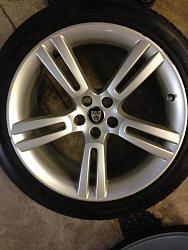 FS: 19" Jupiter wheels off 07 XKR-1101048.jpg