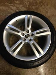 FS: 19" Jupiter wheels off 07 XKR-1101042.jpg