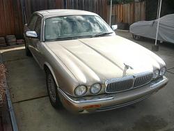 2000 Vanden Plas, nice paint/body/interior, rebuilt trans, needs engine work-p1060161_zps09c7f0b7.jpg