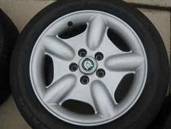 -xk8-wheel.jpg