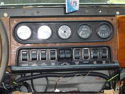 72 xj6 w/Chevy conversion--parting out-00707_lviuakrucg4_600x450.jpg