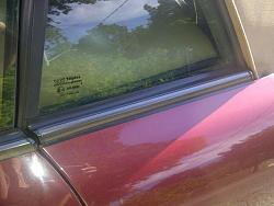 1997 xk8 conv for parts  front end damaged-rear-window-weather-strip.jpg