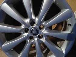 Jaguar OEM 19" silver alloy wheels. Set of 4-img_0506.jpg