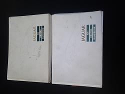 1992 Jaguar XJ6 Sovereign for sale-manuals-2-.jpg