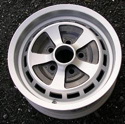 Jaguar 15in x 5 Aluminum Wheels-jaguar-rim.jpg