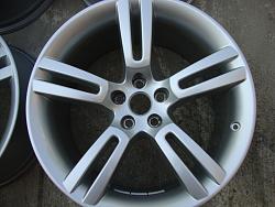 Jupiter 19" OEM Jaguar wheels-bernie_3.jpg