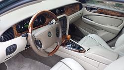2004 XJ8 VDP Repairable 177K for sale NY 00-03-console.jpg