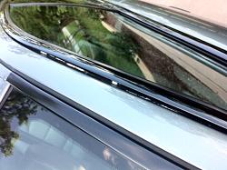 window trim issue and sunroof piece broken-photo-14.jpg