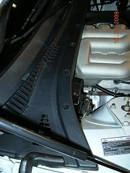2005 cabin/pollen filter replacement w/pics FAQ-4-pins-removed.jpg