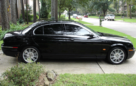 Name:  Jaguar-2.gif
Views: 708
Size:  88.7 KB