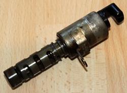 R and new 335i-jaguar-vvt-sensor.jpg