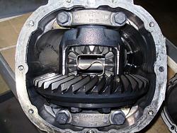 S Type LSD? Lincoln LS Install-8.8-diff-inside-001.jpg