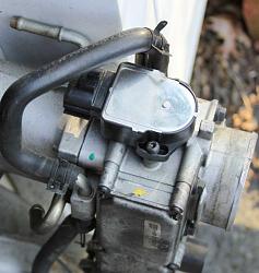 replacing coils lead to hidden hoses-manifold-001.jpg