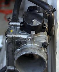 replacing coils lead to hidden hoses-manifold-003.jpg