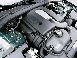 Difference between S Type R and XKR Supercharger-0505_z2005_jaguar_s_type_rengine_view_zps7aff68c0.jpg
