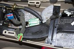 center console removal and trans cable install-supprotbrackettoberemov.jpg
