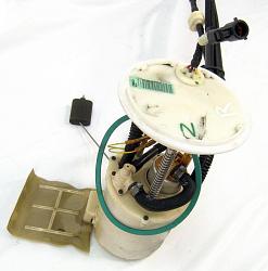 Please help with fuel delivery issue-03 STR-2003-s-type-r-engine-fuel-jet-pump1.jpg