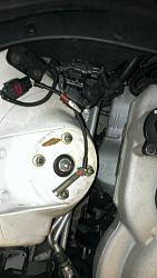 What is this ?? 2002 s type-imag0858.jpg