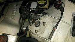 What is this ?? 2002 s type-imag0859.jpg