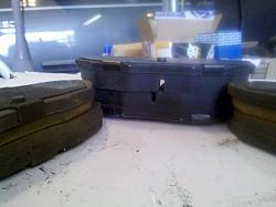 Surprisingly Long-Lasting Factory Rear Brake Pads....-img_20110220_161922.jpg