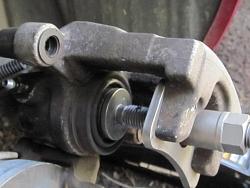 Rear brake problem..the rest of the story..-img_3368.jpg