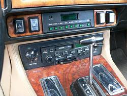 All of the Classic Jaguar Style Without the Problems-gear-shift-ash-trays.jpg