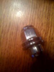 jaguar lug nuts-whiteknight-lug-nuts.jpg