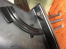 Glove box operation-image.jpg