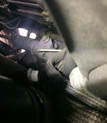 unknown wires/hoses in engine bay-img_2049.jpg