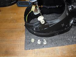 Headlight Adjuster Replacement DIY-gears.jpg