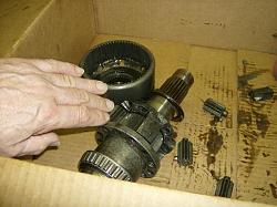 Transfer case on X type 3.0 litre V6 automatic-tri48m-002.jpg