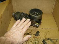 Transfer case on X type 3.0 litre V6 automatic-tri48m-005.jpg