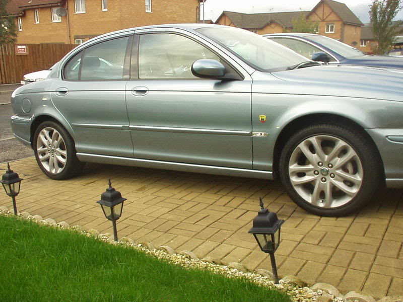 Name:  onthecar3.jpg
Views: 23
Size:  85.2 KB
