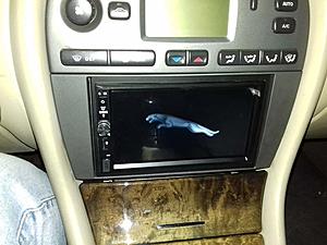 2 DIN Android Radio on X-Type 2006 - Complete Installation-boot-logo.jpg
