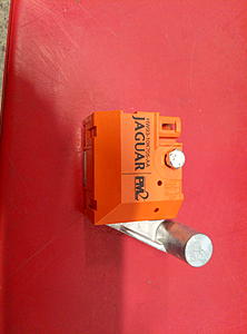Can anybody tell me what this is-batterytransitrelay.jpg