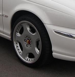 Wheel identification needed! What are these?-0000-jag-wheels-wagon.jpg