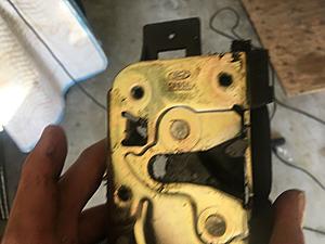 Driver Door Won't Open At All!-2018-03-25-16.26.46.jpg