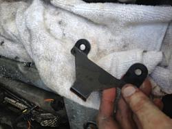 oil in the spark plugs-3a4eb561-69c0-4483-80cd-38b665c1108f-3857-0000036e4a3a6a65_zpsca674f2a.jpg