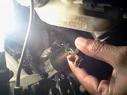 Starter motor replacement - I need some Help!!-starter-wire.jpg