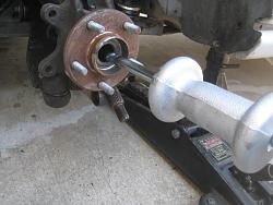 Front Wheel Bearing DIY with Photo's-8.jpg