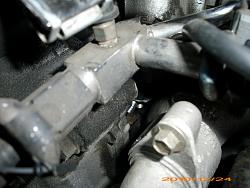 Re-Tap or Helicoil manifold bolt?-dsci1387.jpg