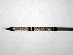 How to read the dipstick MAX level on a Jaguar 2003 X-Type-img_3782.jpg