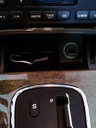 Quick and easy auxillary input for ipod/mp3 player-011.jpg